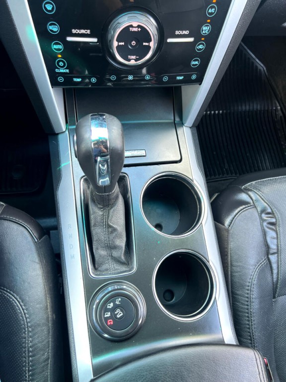 2013 Ford Explorer Image 23