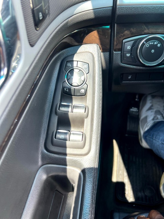 2013 Ford Explorer Image 30