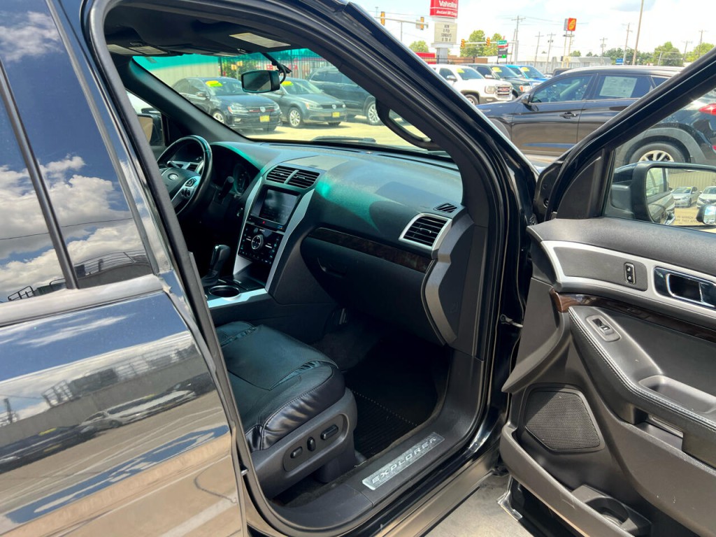 2013 Ford Explorer Image 33