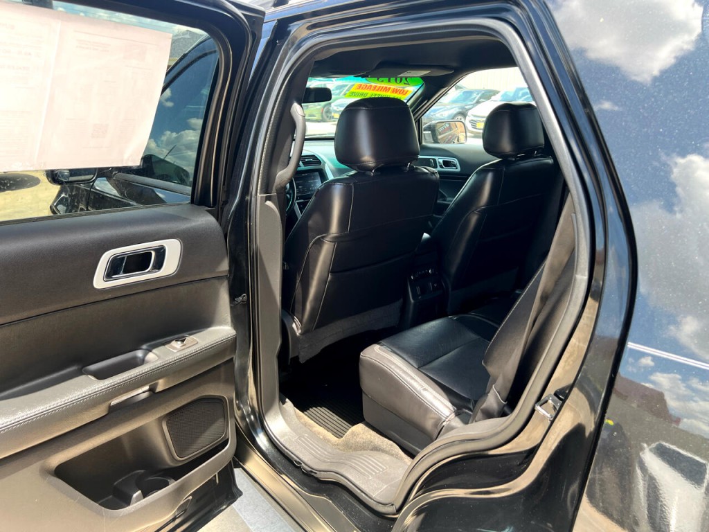 2013 Ford Explorer Image 36