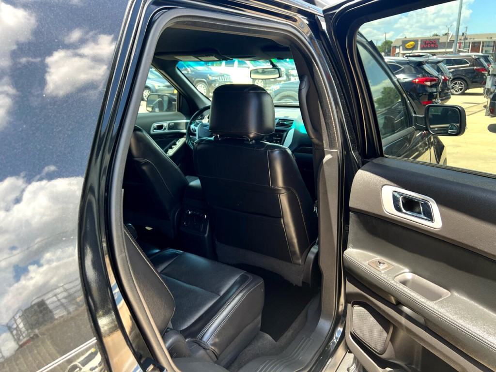 2013 Ford Explorer Image 43