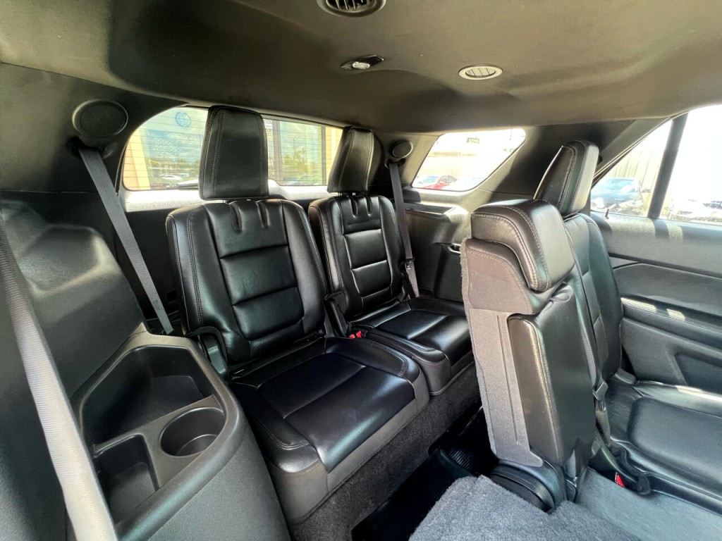 2013 Ford Explorer Image 46