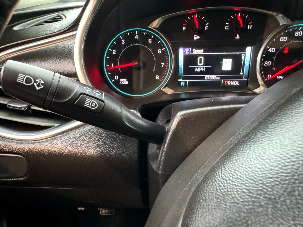 2017 Chevrolet Malibu Image 26