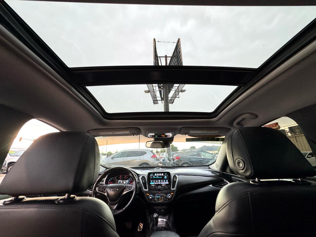 2017 Chevrolet Malibu Image 41