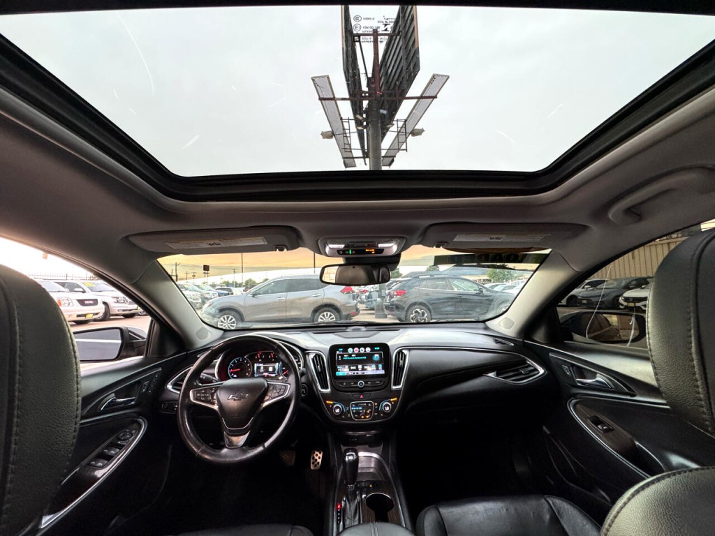 2017 Chevrolet Malibu Image 42