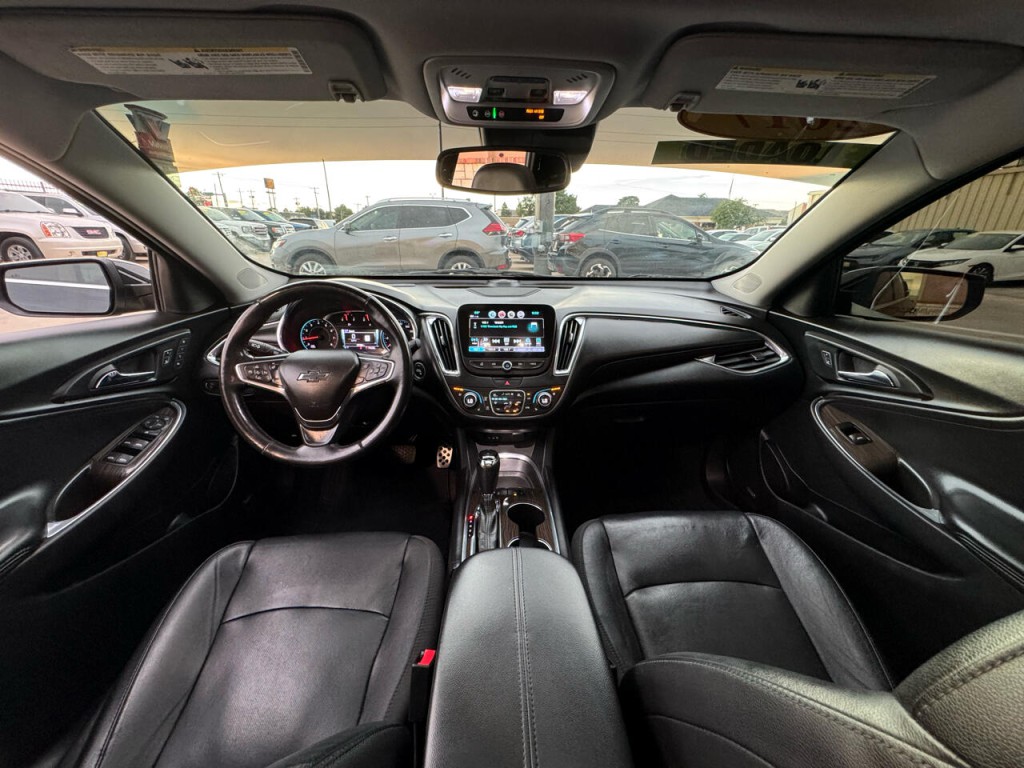 2017 Chevrolet Malibu Image 43