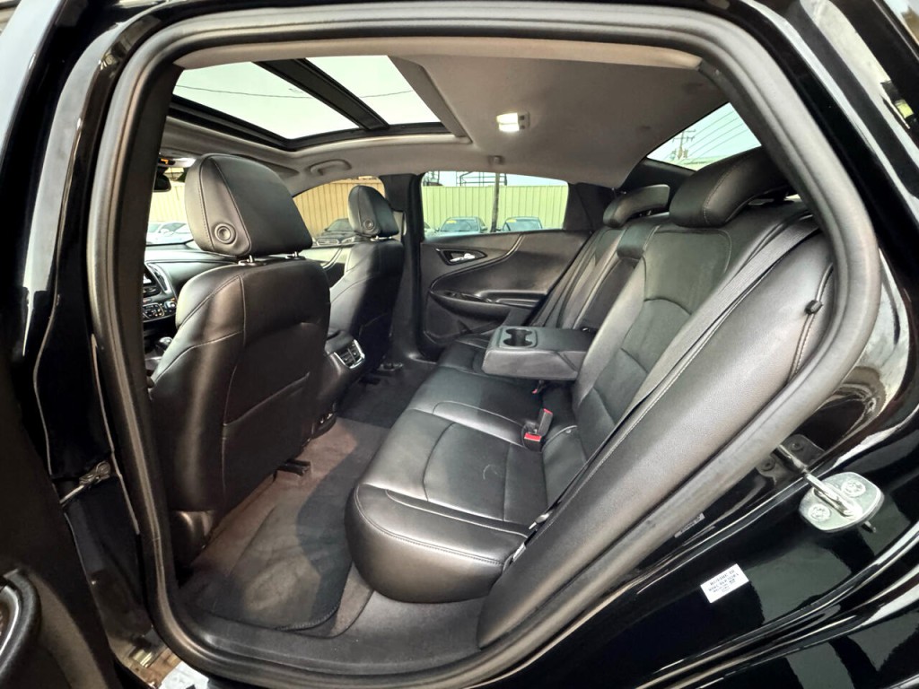 2017 Chevrolet Malibu Image 48