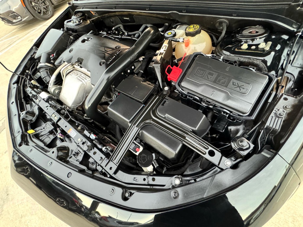 2017 Chevrolet Malibu Image 64
