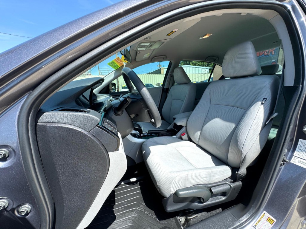 2017 Honda Accord Image 18