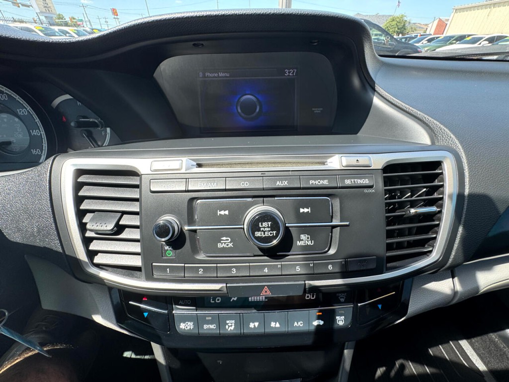 2017 Honda Accord Image 26