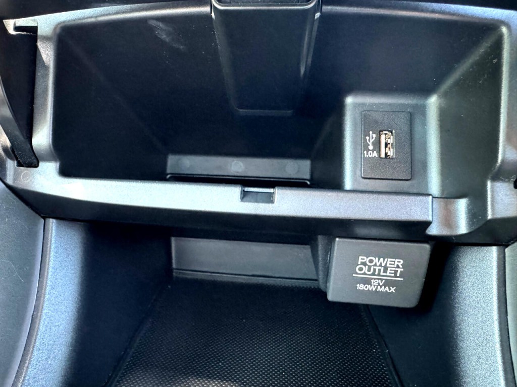 2017 Honda Accord Image 34