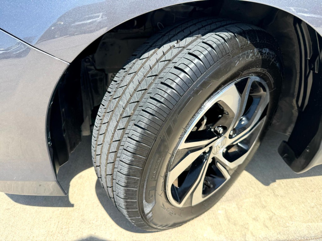 2017 Honda Accord Image 52