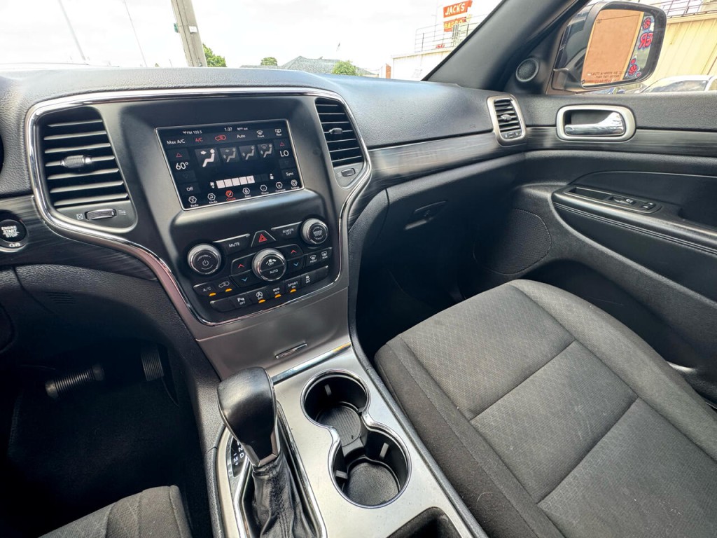 2020 Jeep Grand Cherokee Image 28