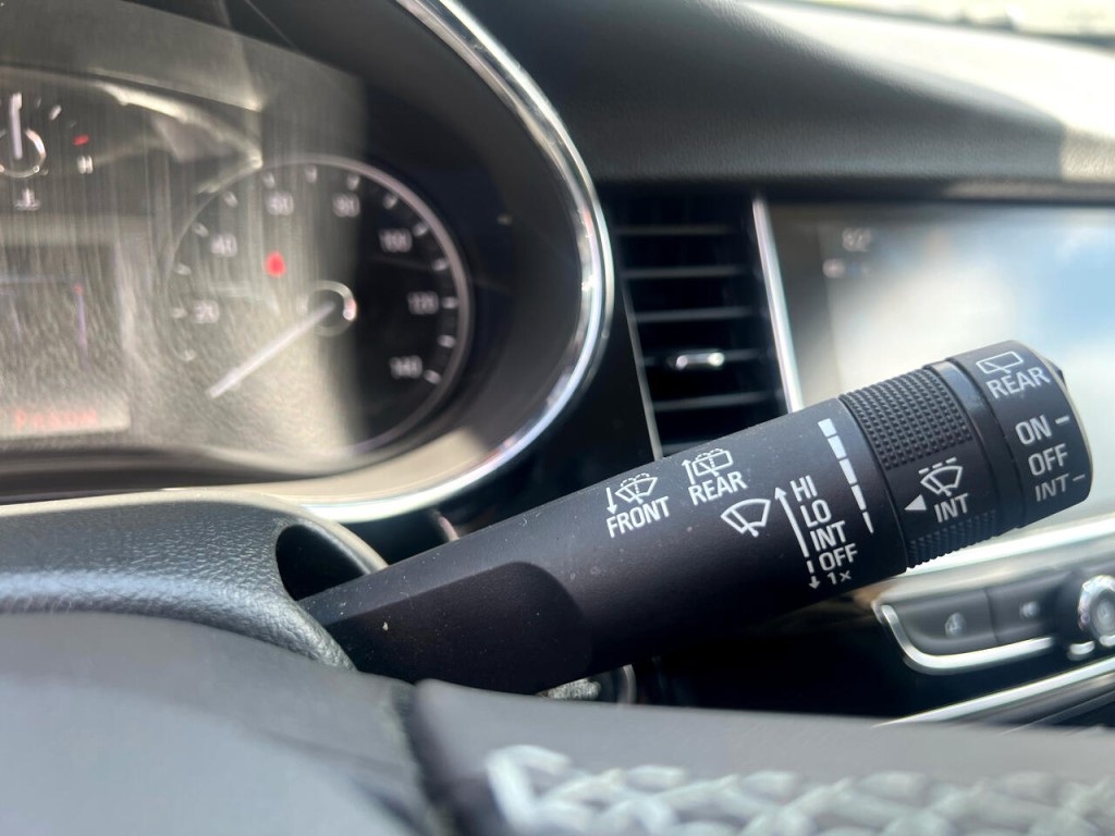 2019 Buick Enclave Image 17