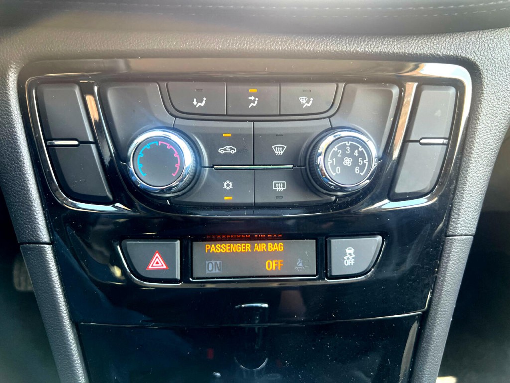 2019 Buick Enclave Image 25