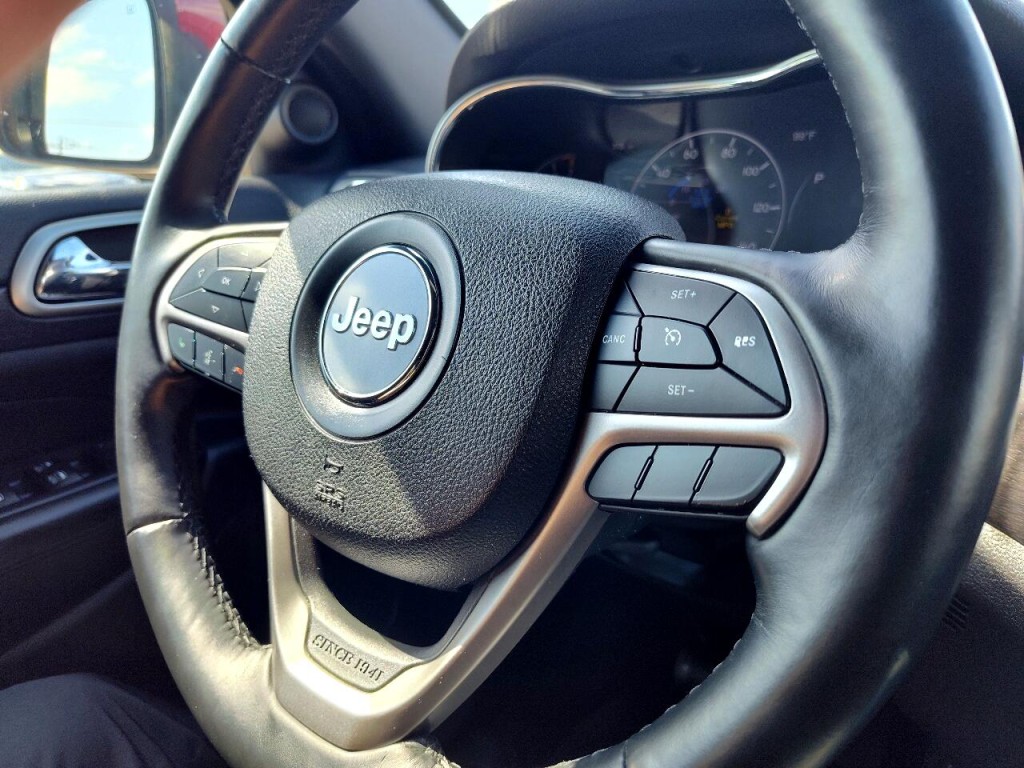 2018 Jeep Grand Cherokee Image 17
