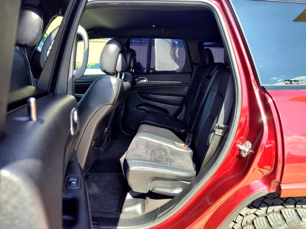 2018 Jeep Grand Cherokee Image 28
