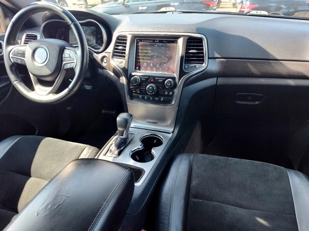 2018 Jeep Grand Cherokee Image 31