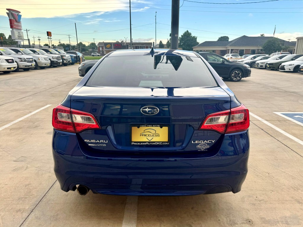 2016 Subaru Legacy Image 5