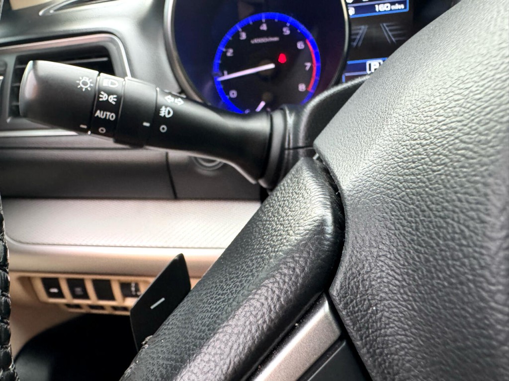 2016 Subaru Legacy Image 23