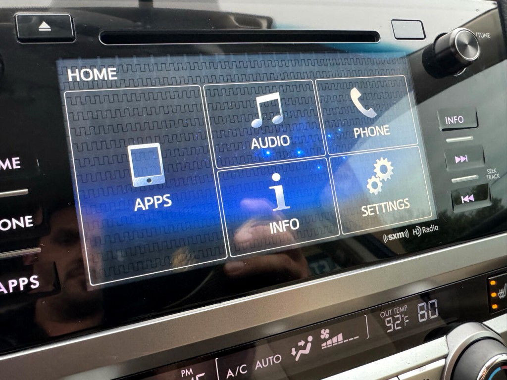 2016 Subaru Legacy Image 27