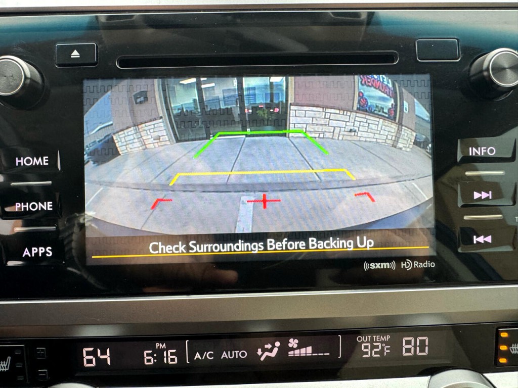 2016 Subaru Legacy Image 29