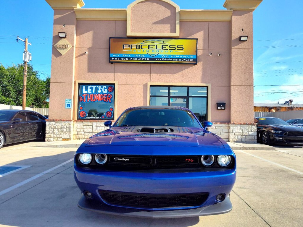 2021 Dodge Challenger Image 2