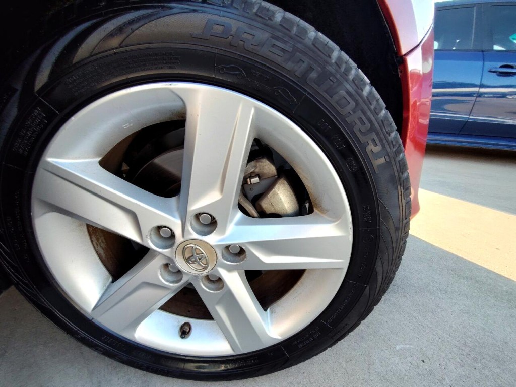 2012 Toyota Camry Image 36