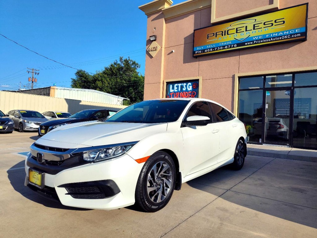 2016 Honda Civic Image 9