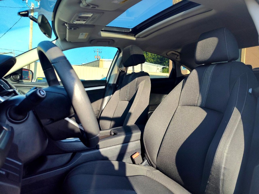 2016 Honda Civic Image 13