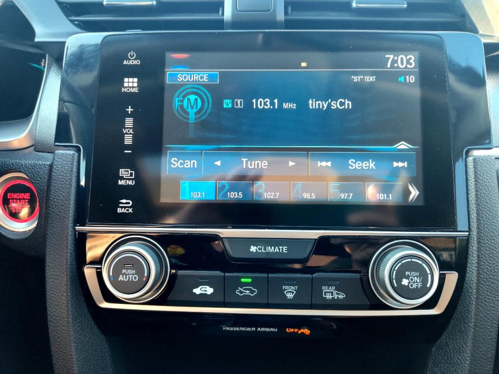 2016 Honda Civic Image 17