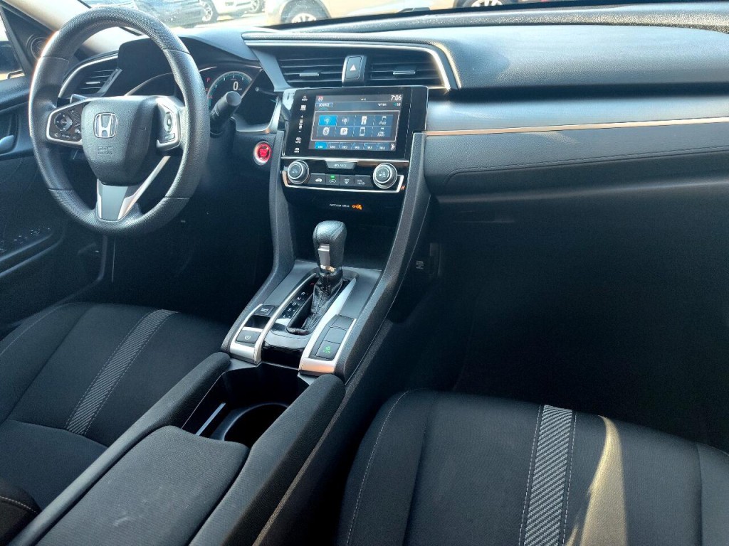 2016 Honda Civic Image 28