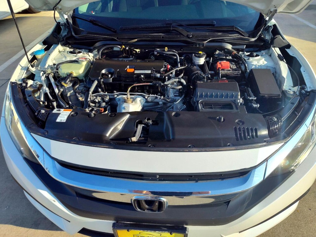 2016 Honda Civic Image 43