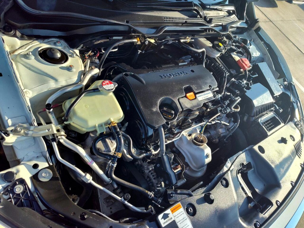 2016 Honda Civic Image 45