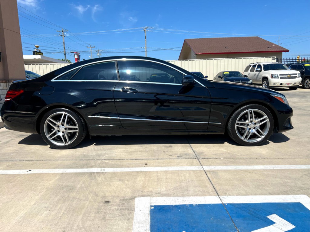 2014 Mercedes-Benz E-Class Image 3