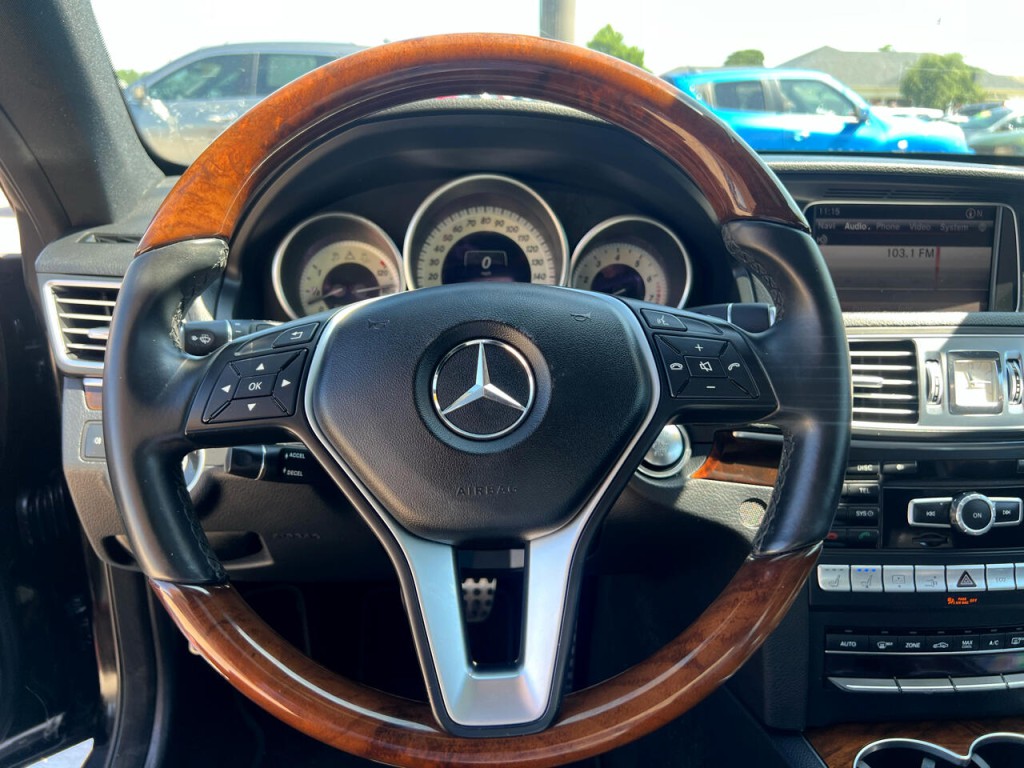 2014 Mercedes-Benz E-Class Image 13
