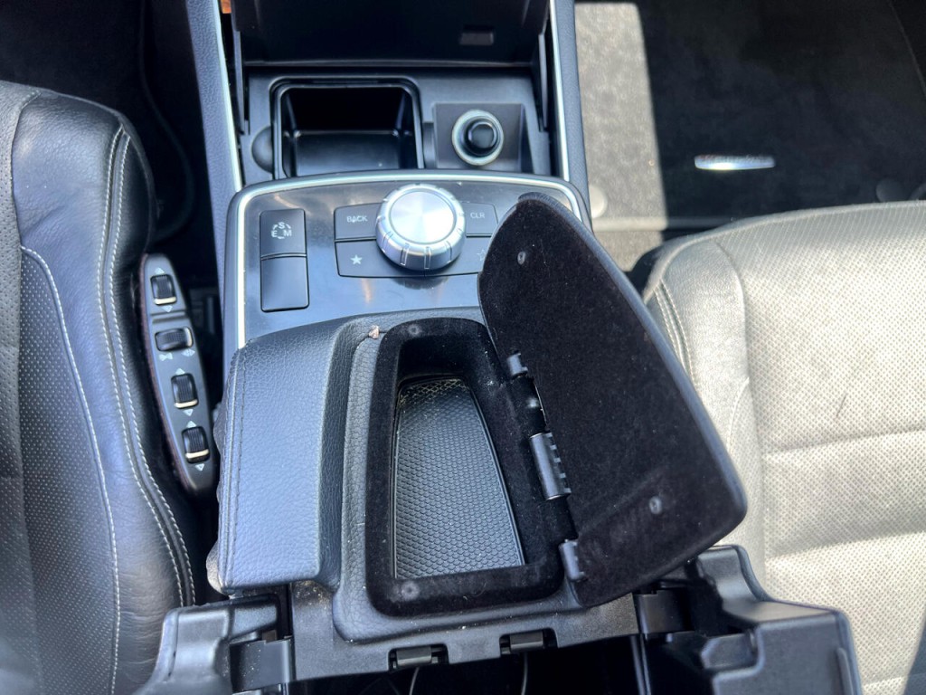 2014 Mercedes-Benz E-Class Image 25