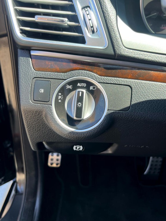 2014 Mercedes-Benz E-Class Image 28