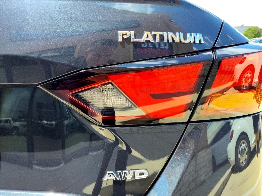 2019 Nissan Altima Image 11