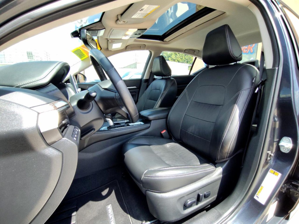 2019 Nissan Altima Image 16