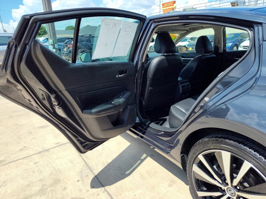 2019 Nissan Altima Image 24