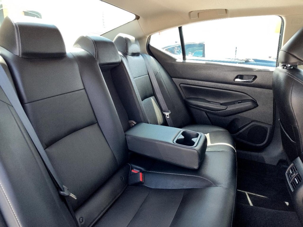2019 Nissan Altima Image 33