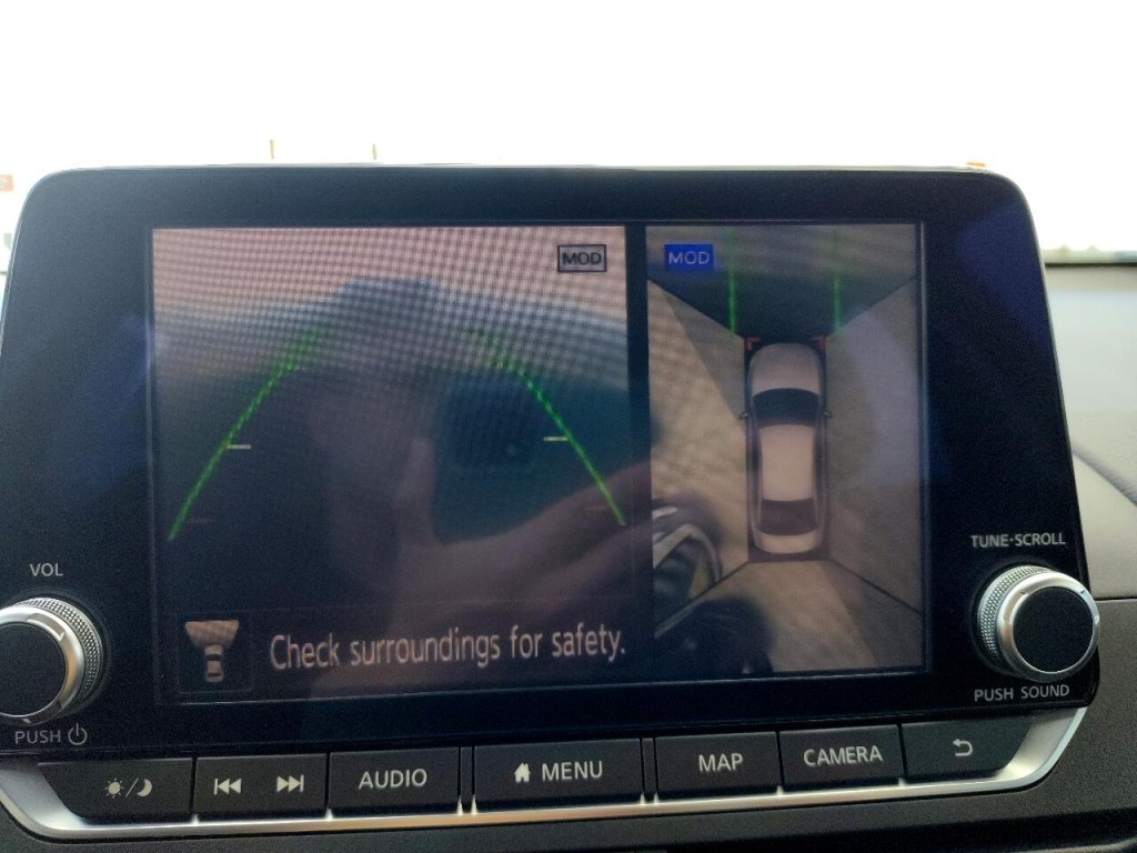 2019 Nissan Altima Image 48
