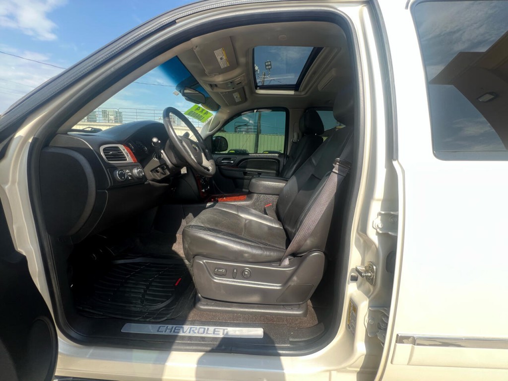 2014 Chevrolet Tahoe Image 10