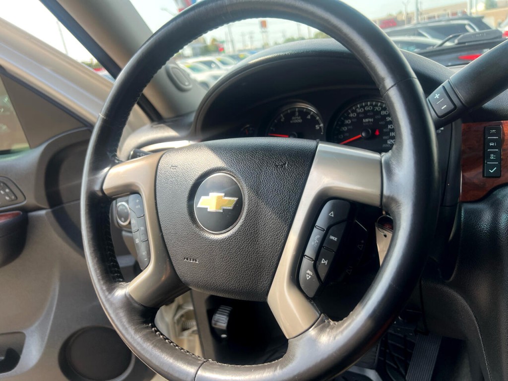 2014 Chevrolet Tahoe Image 16