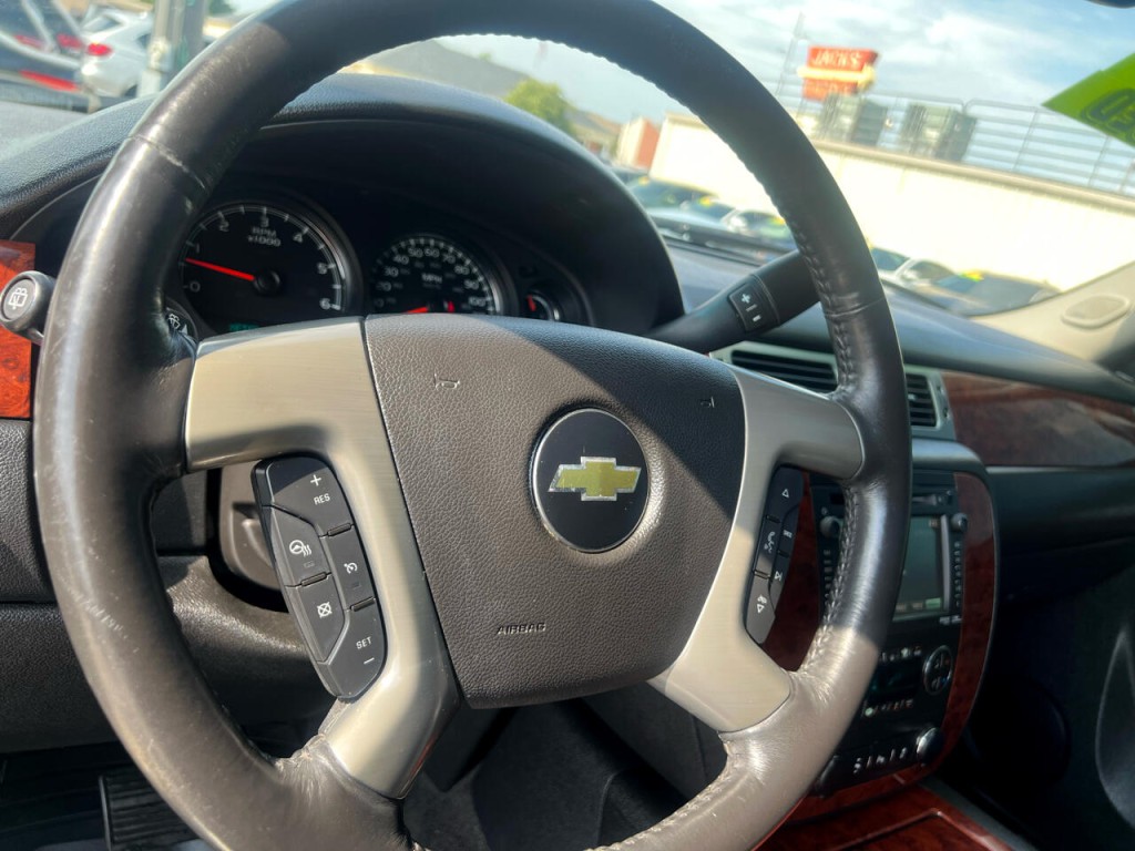 2014 Chevrolet Tahoe Image 17
