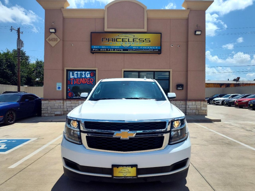 2020 Chevrolet Suburban Image 2