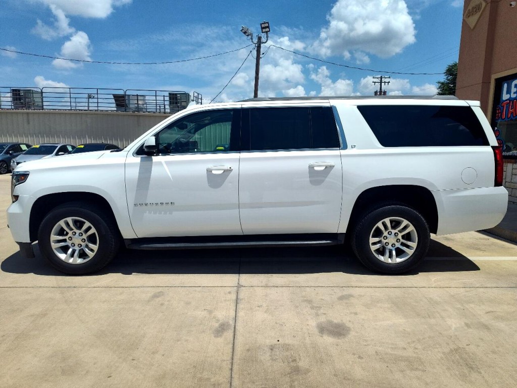2020 Chevrolet Suburban Image 8