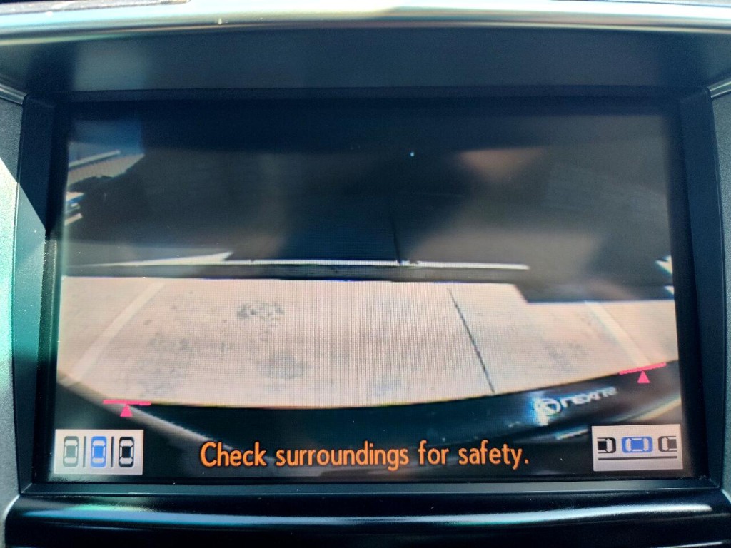 2011 Lexus LS 460 Image 18