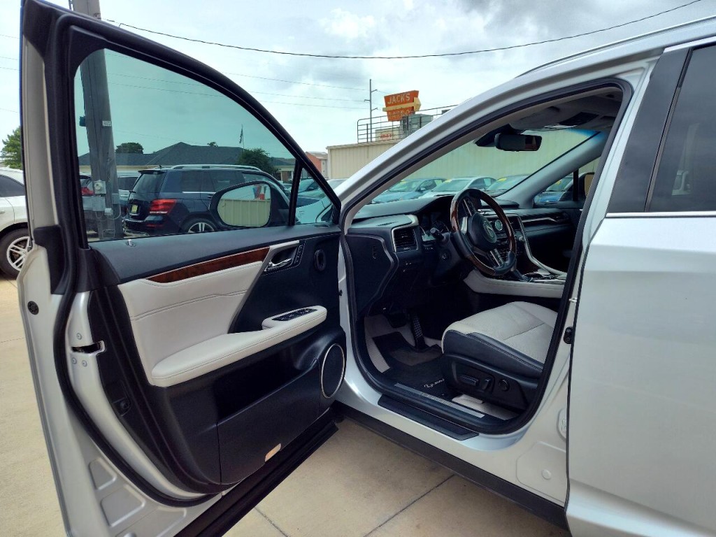 2017 Lexus RX 350 Image 10